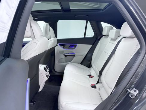 Certified 2026 Mercedes-Benz GLC 300 4MATIC image 17