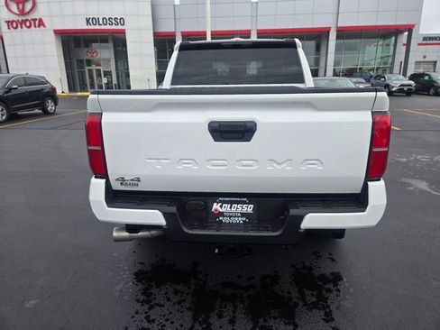New 2025 Toyota Tacoma SR5 image 5