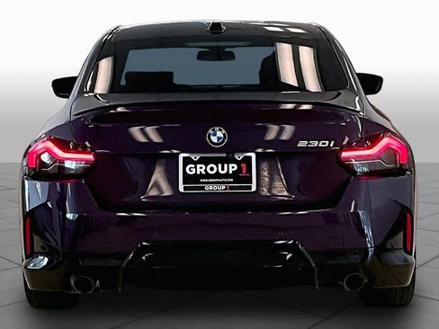 Used 2024 BMW 230i Coupe w/ Premium Package RWD image 4