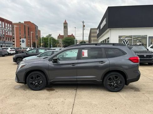 Used 2024 Subaru Ascent Onyx Edition Limited AWD/4WD image 3