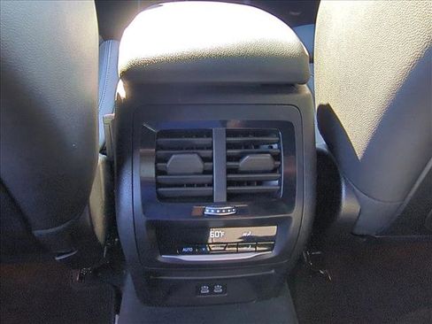 Certified 2024 BMW X3 xDrive30i w/ Premium Package image 17