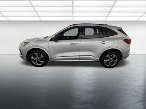 Used 2023 Ford Escape ST-Line w/ Tech Pack #1 image 4