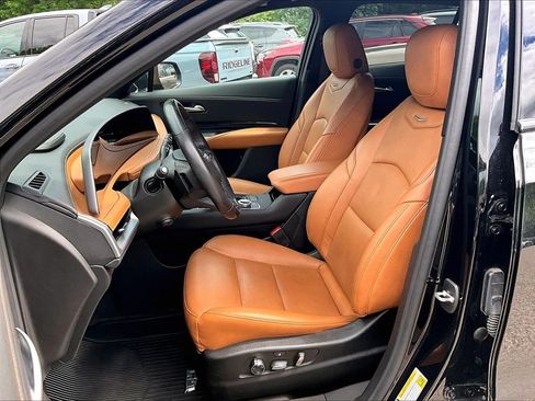 Used 2024 Cadillac XT4 Sport AWD/4WD image 10