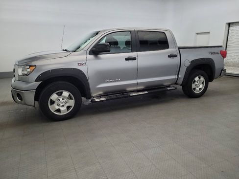 Used 2012 Toyota Tundra 4x4 CrewMax w/ TRD Off-Road Pkg image 2
