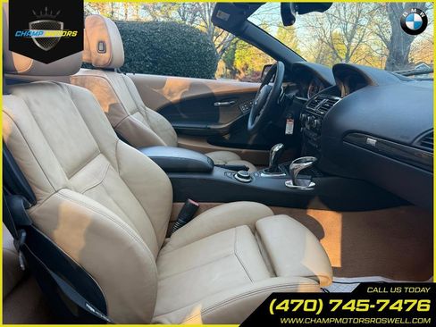 Used 2008 BMW 650i Convertible w/ Sport Pkg image 32