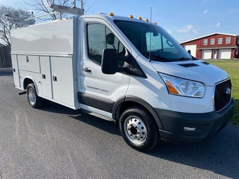 Used 2020 Ford Transit 350 DRW w/ Exterior Upgrade Package image 6