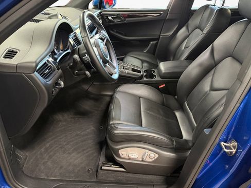 Used 2017 Porsche Macan AWD/4WD image 15