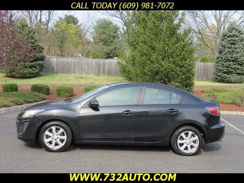 Used 2010 MAZDA MAZDA3 i Touring image 2