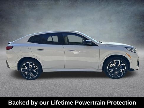 Used 2024 BMW X2 M35i image 7
