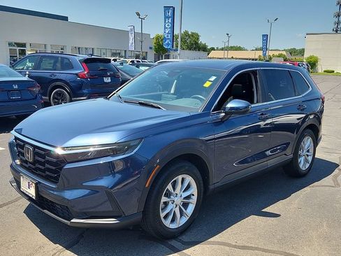 Used 2024 Honda CR-V EX image 3