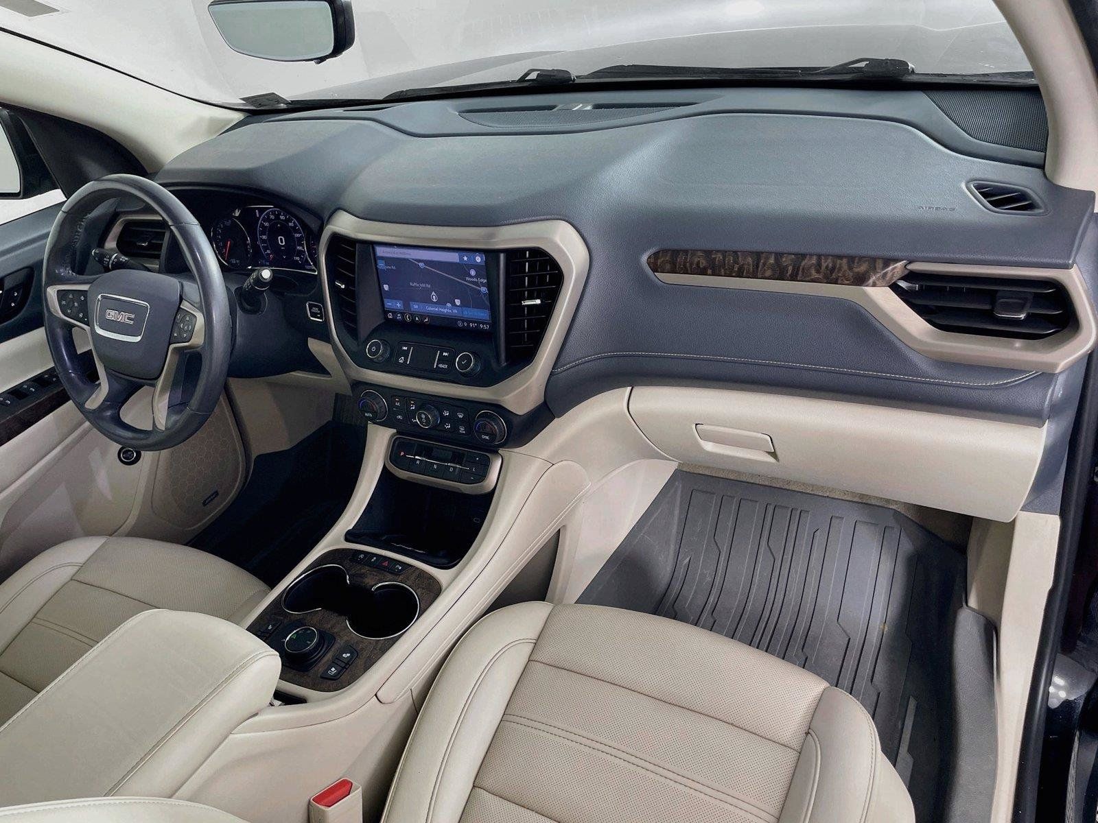 Used 2021 GMC Acadia Denali w/ Denali Technology Package FWD image 35