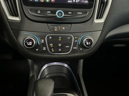 Used 2023 Chevrolet Malibu LT FWD image 70