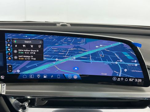 Used 2024 Cadillac Lyriq Sport image 25