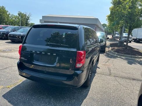 Used 2015 Dodge Grand Caravan SXT FWD image 5