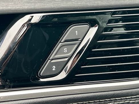 New 2026 Jeep Grand Wagoneer 4WD image 17