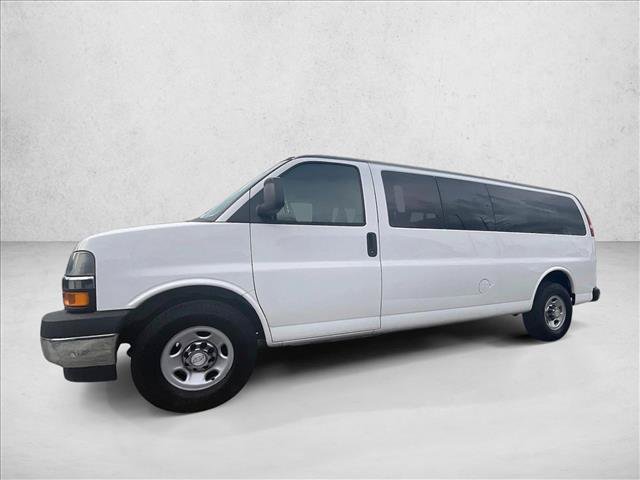 Used 2018 Chevrolet Express 3500 LT w/ LT Preferred Equipment Group RWD image 6