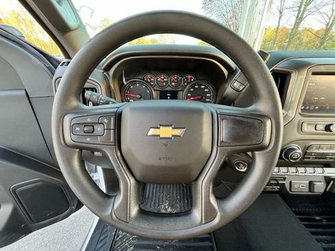 Used 2026 Chevrolet Silverado 3500 W/T AWD/4WD image 23