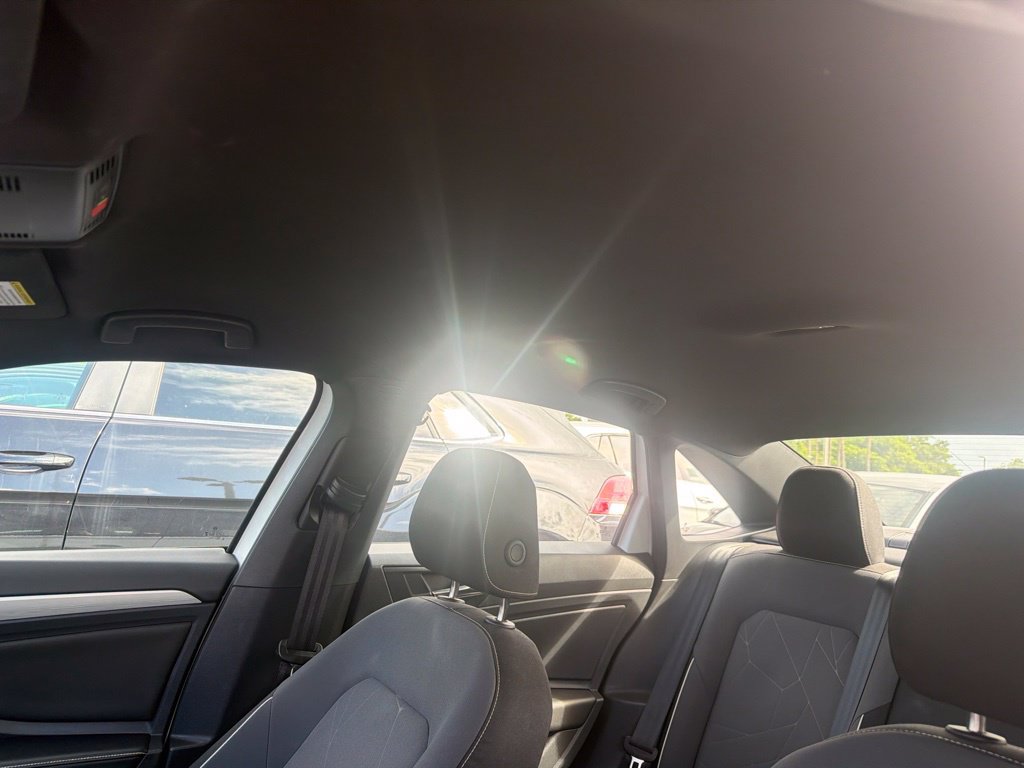 Used 2025 Volkswagen Jetta Sport FWD image 14