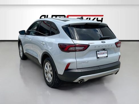 Used 2025 Ford Escape Active FWD image 5