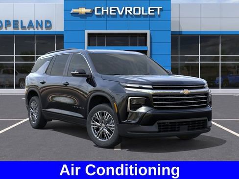 New 2026 Chevrolet Traverse LT AWD/4WD image 8