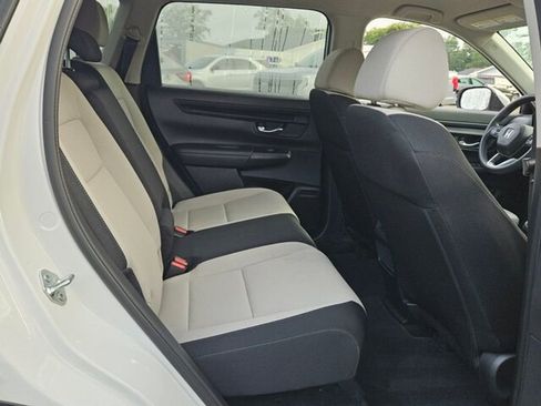 Used 2025 Honda CR-V LX image 17