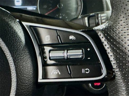 Used 2023 Kia Forte GT-Line image 17