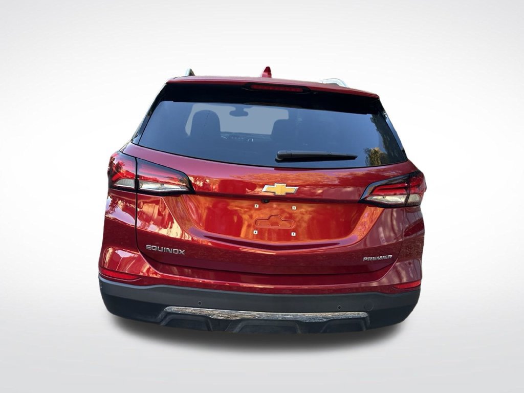 Used 2024 Chevrolet Equinox Premier FWD image 5