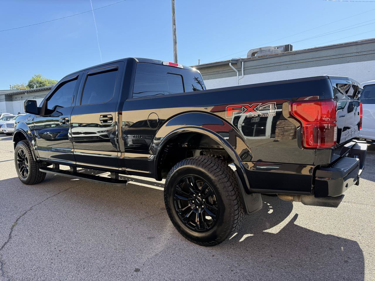 Used 2020 Ford F150 Lariat w/ Equipment Group 502A Luxury AWD/4WD image 5