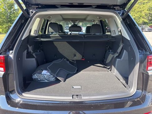 New 2026 Volkswagen Atlas SEL image 12