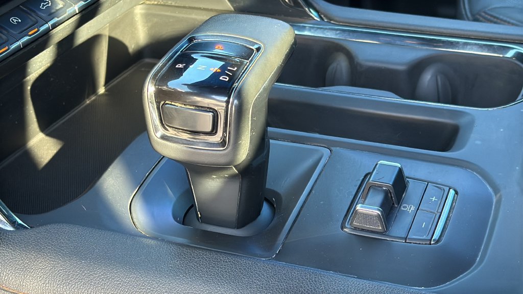 Used 2023 GMC Sierra 1500 AT4 w/ AT4 Preferred Package AWD/4WD image 15