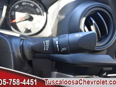 Used 2022 Toyota Tacoma SR image 30
