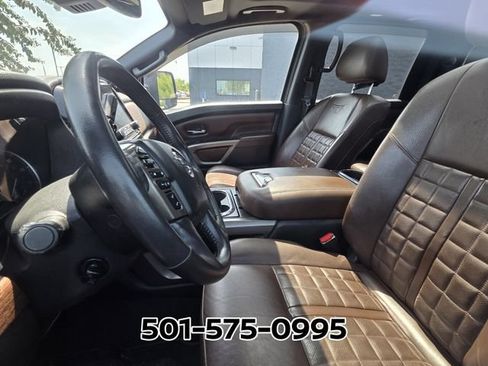 Used 2022 Nissan Titan Platinum Reserve w/ Moonroof Package AWD/4WD image 11