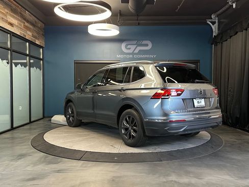 Used 2023 Volkswagen Tiguan SE AWD/4WD image 5