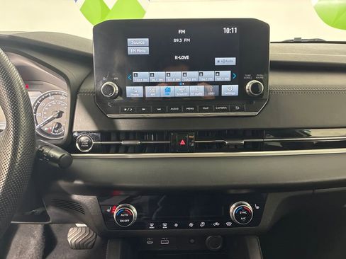 Used 2022 Mitsubishi Outlander SE image 21