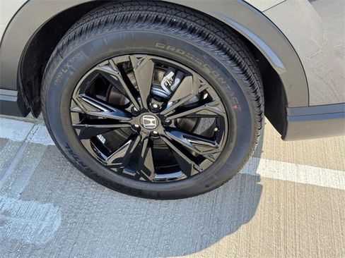 Certified 2025 Honda CR-V Sport Touring image 6