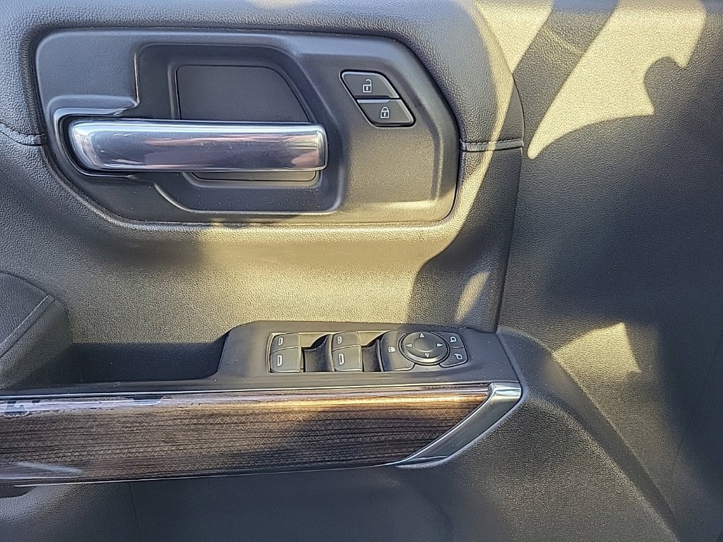 Used 2019 Chevrolet Silverado 1500 RST AWD/4WD image 13