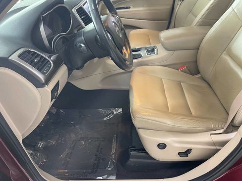 Used 2018 Jeep Grand Cherokee Limited w/ Trailer Tow Group IV image 17