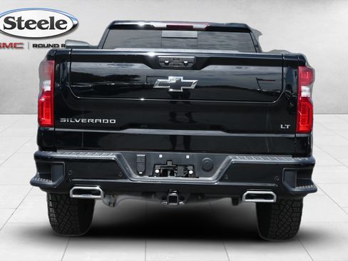 Used 2024 Chevrolet Silverado 1500 LT Trail Boss w/ LT Trail Boss Premium Package AWD/4WD image 6