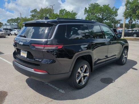 New 2026 Jeep Grand Cherokee L Limited RWD image 5