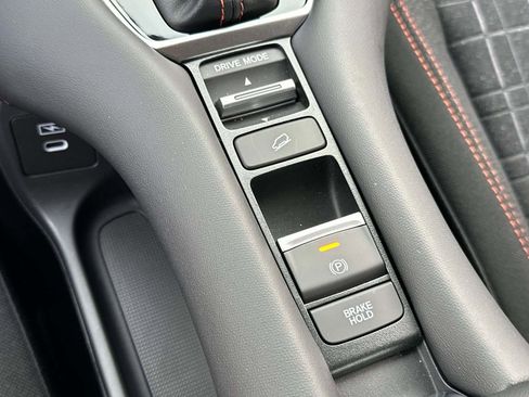 Certified 2026 Honda HR-V Sport image 35