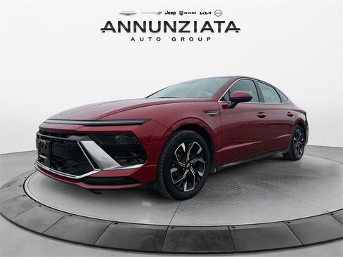 Used 2024 Hyundai Sonata SEL image 1