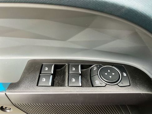 Used 2025 Ford Maverick Lobo AWD/4WD image 17