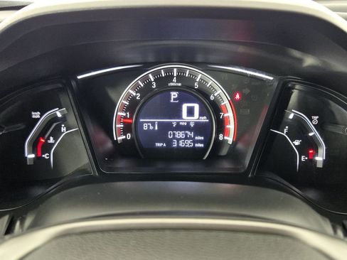 Used 2018 Honda Civic Sport image 18