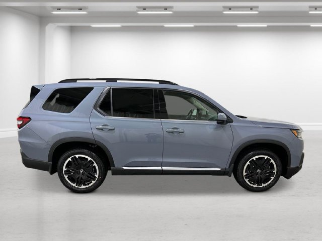 New 2026 Honda Pilot Touring image 7