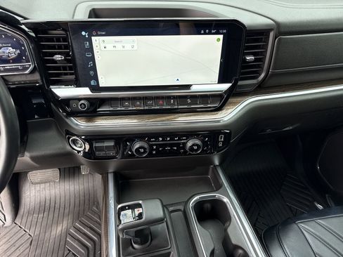 Used 2024 Chevrolet Silverado 1500 RST image 29