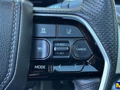 Used 2023 Toyota Tundra Capstone image 32