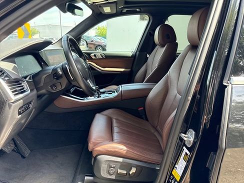 Used 2021 BMW X5 xDrive40i w/ Premium Package AWD/4WD image 16