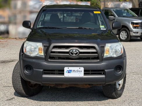 Used 2010 Toyota Tacoma 4x4 Access Cab V6 image 2