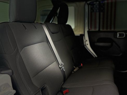 Used 2022 Jeep Wrangler Unlimited Sport AWD/4WD image 23