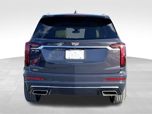 Certified 2025 Cadillac XT6 Premium Luxury image 6